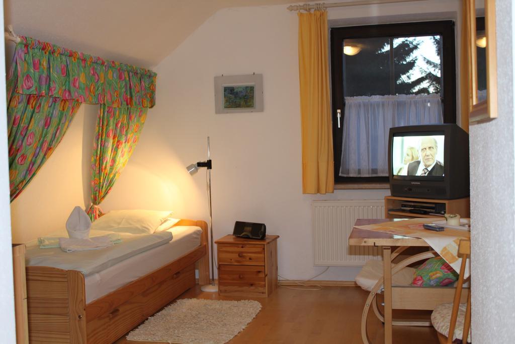 Haus Linda Apartment Barnkopf Cameră foto