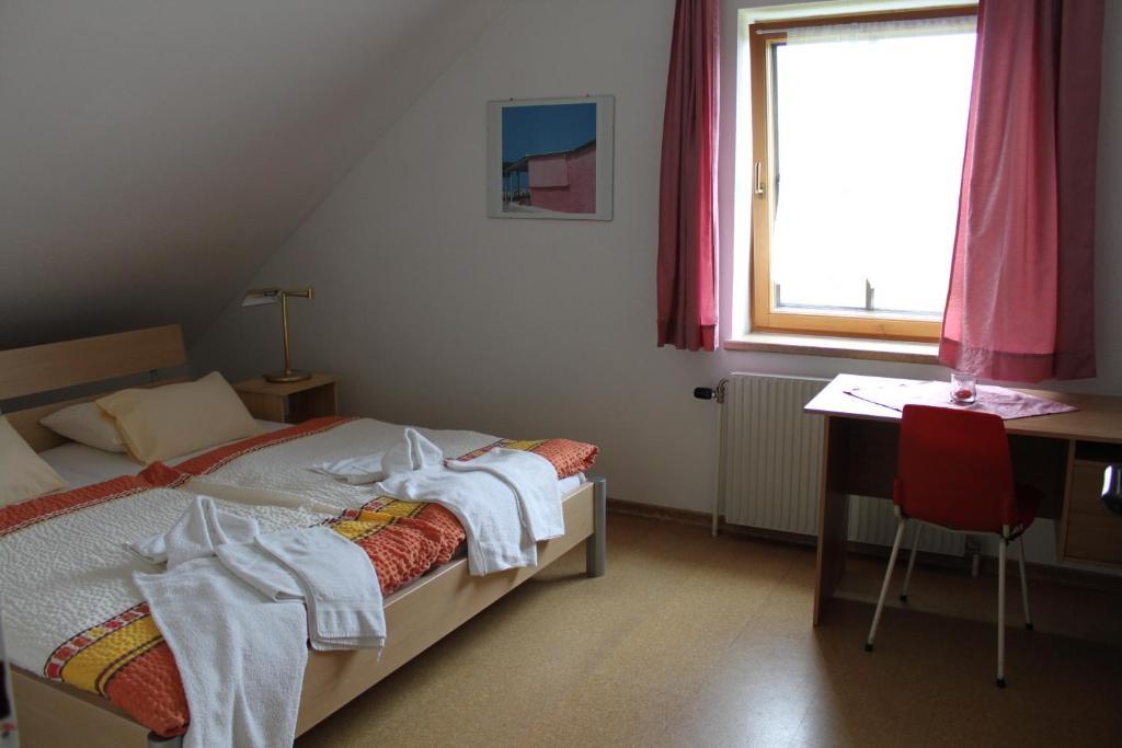 Haus Linda Apartment Barnkopf Cameră foto